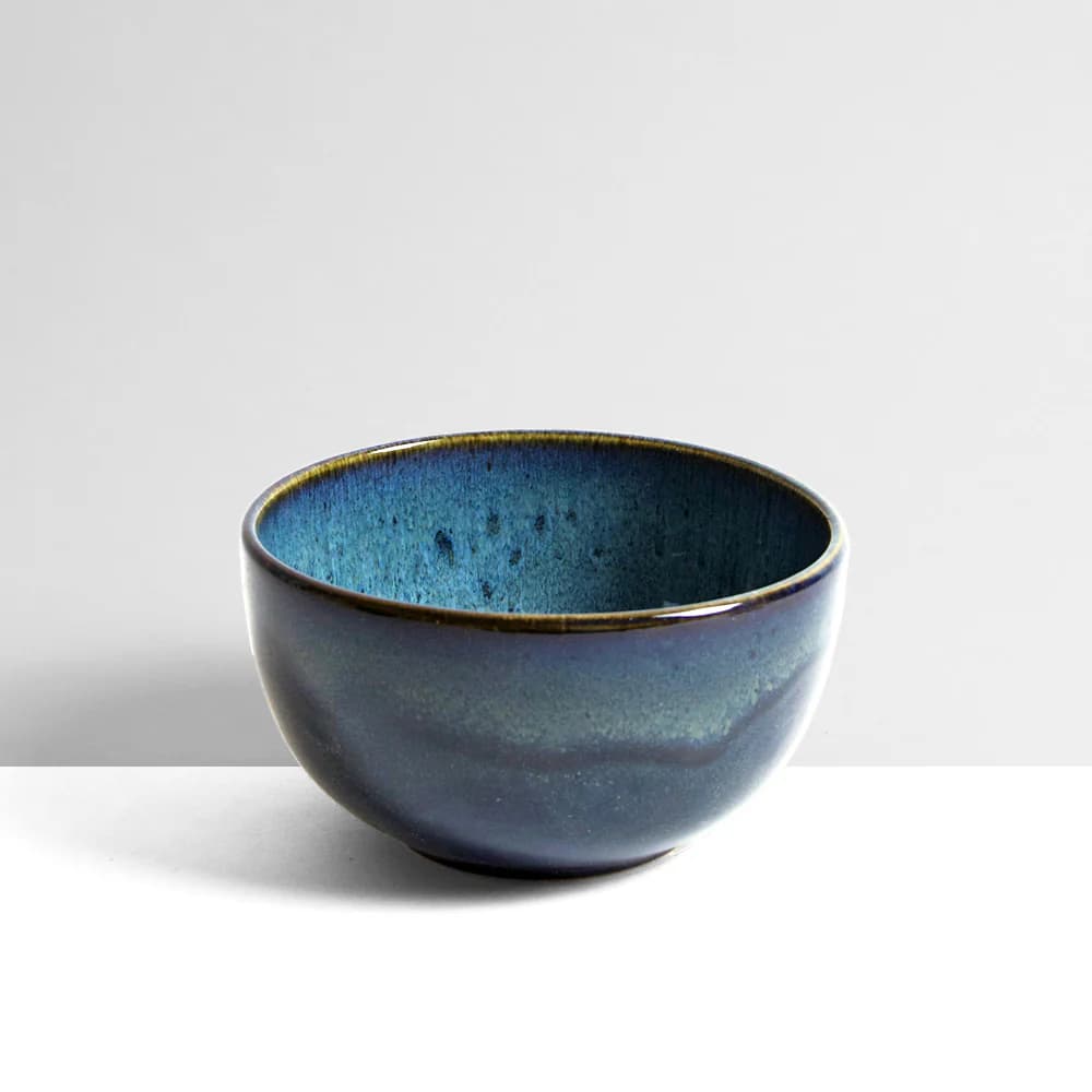 Grand bol bleu marin en grès émaillé